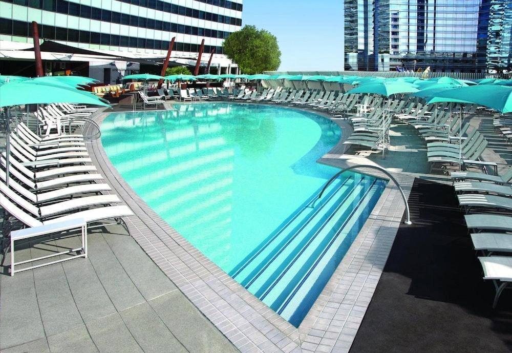 Vdara Hotel & Spa At Aria Las Vegas By Suiteness Екстериор снимка