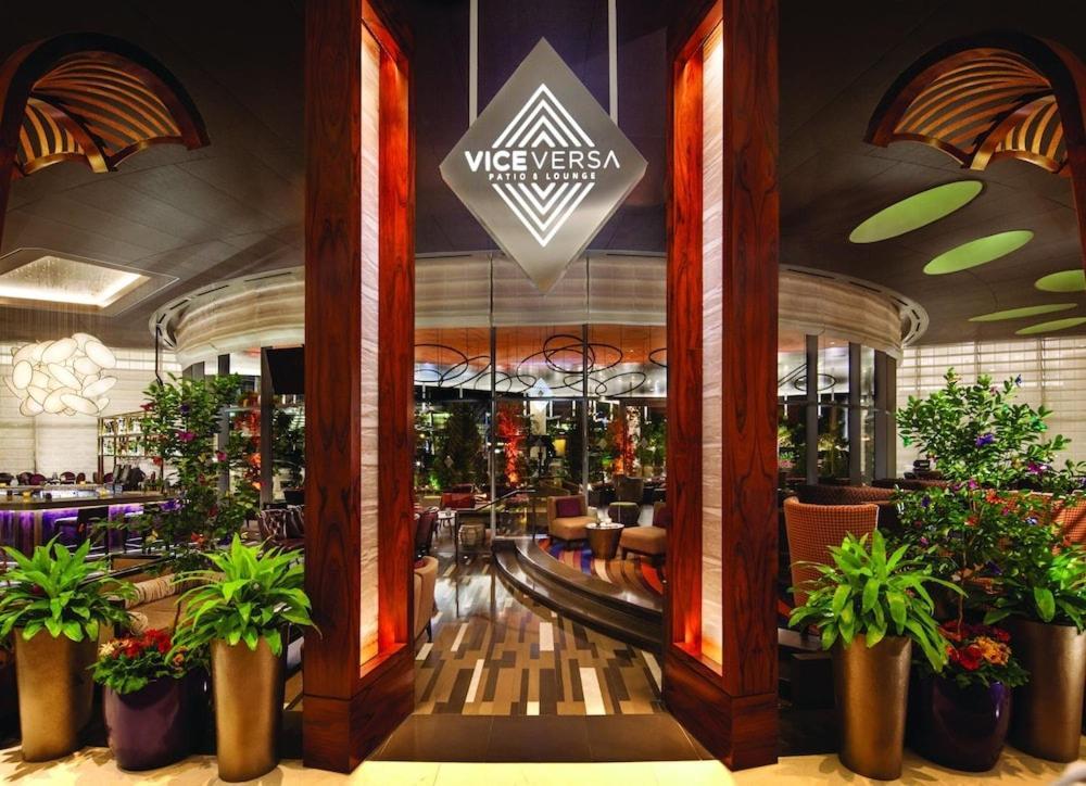 Vdara Hotel & Spa At Aria Las Vegas By Suiteness Екстериор снимка
