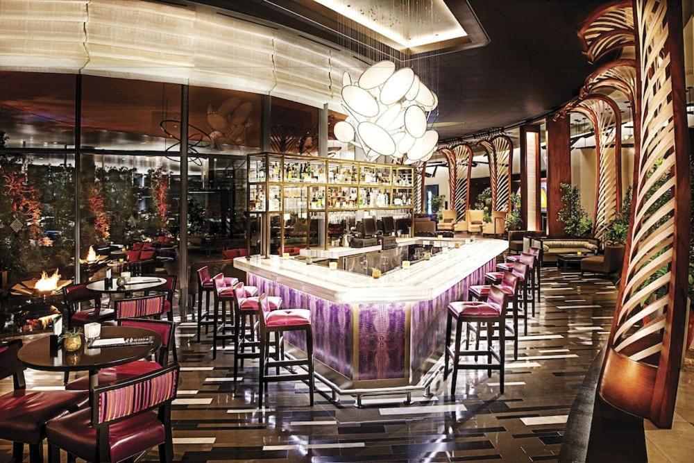 Vdara Hotel & Spa At Aria Las Vegas By Suiteness Екстериор снимка