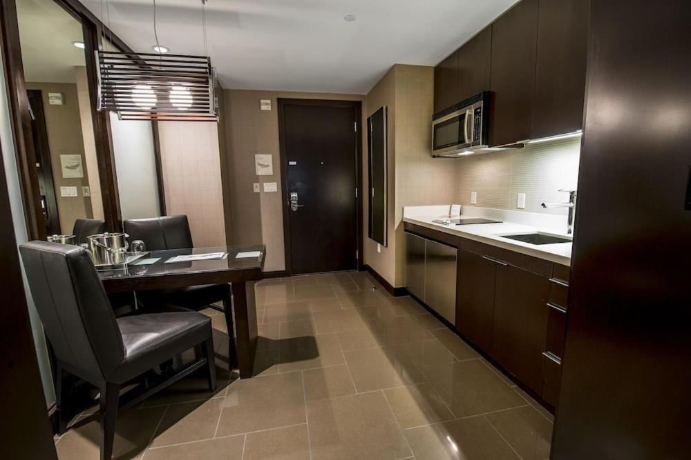Vdara Hotel & Spa At Aria Las Vegas By Suiteness Екстериор снимка